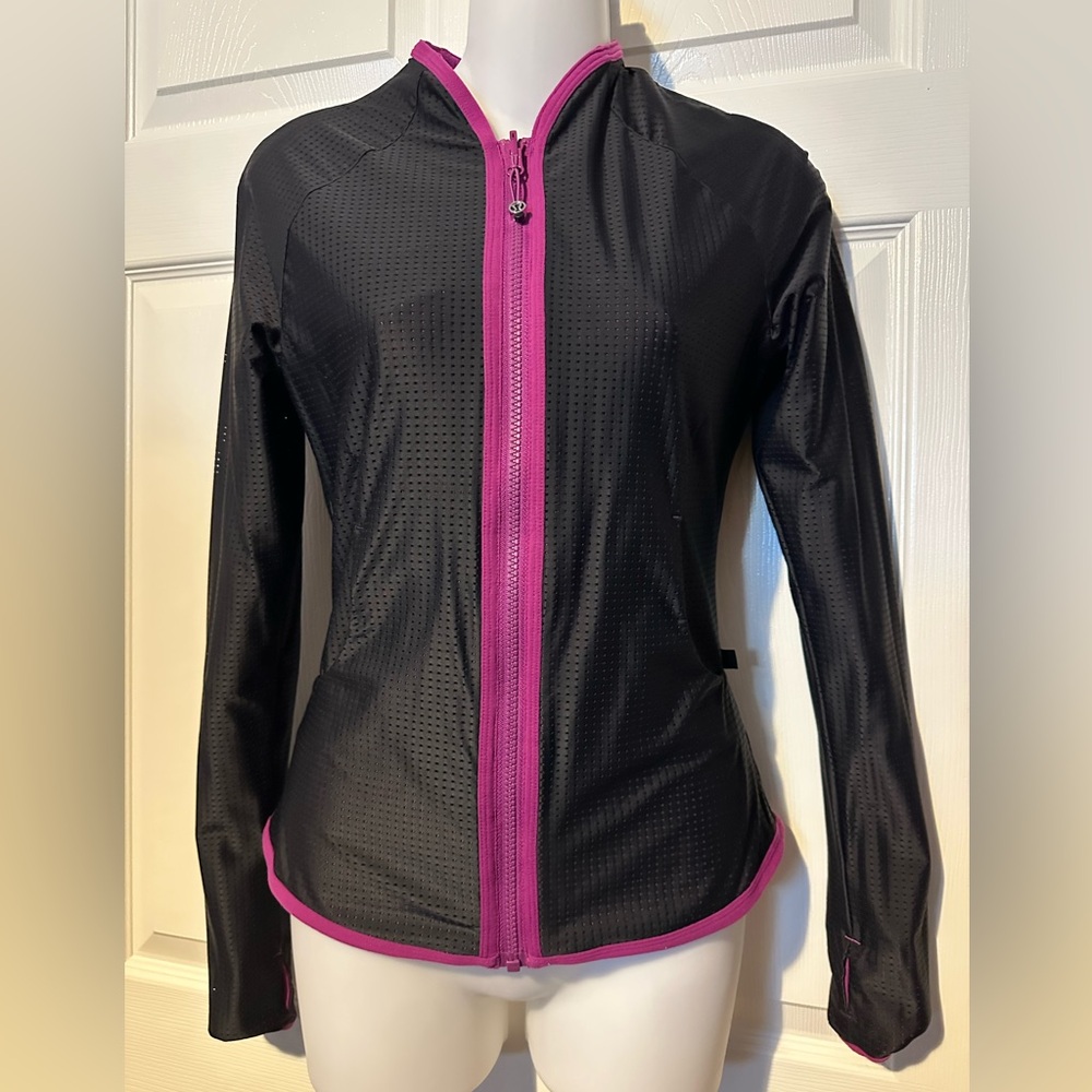 LULULEMON reversible jacket black fuchsia 4 6 find your bliss